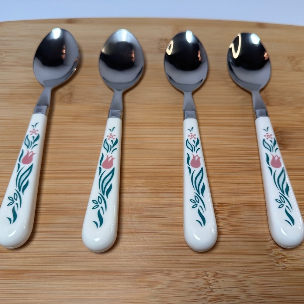 Vintage English Floral Flatware Set – Pink Tulip Handles (19 pcs) - Picture 10 of 15